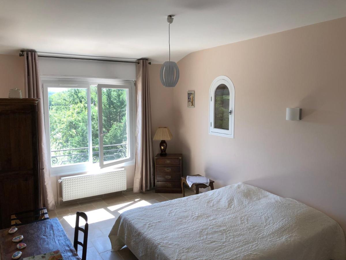 Bed and Breakfast La Garriniere Saint-Raphaël Exteriér fotografie